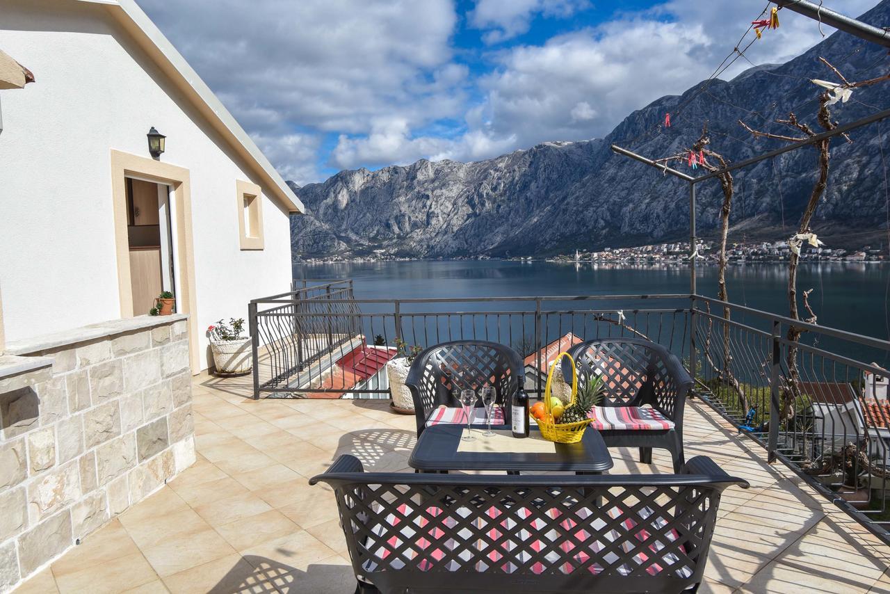 Vasko & Jana Apartamento Kotor Exterior foto